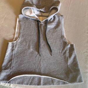 LLD gym shark Womens Armless Cropped Sweatshirt Hoodie Grey Sz small